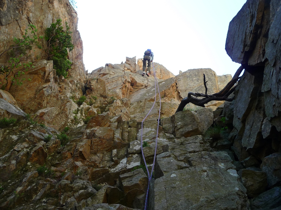 rappel-descente-caroux-escalade-robert le diable