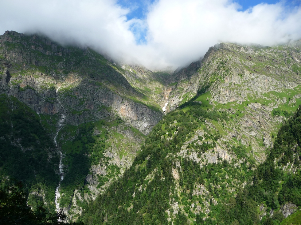 montagne-eta-brut-gorges-clarabide-caillauas-lait-glaciaire