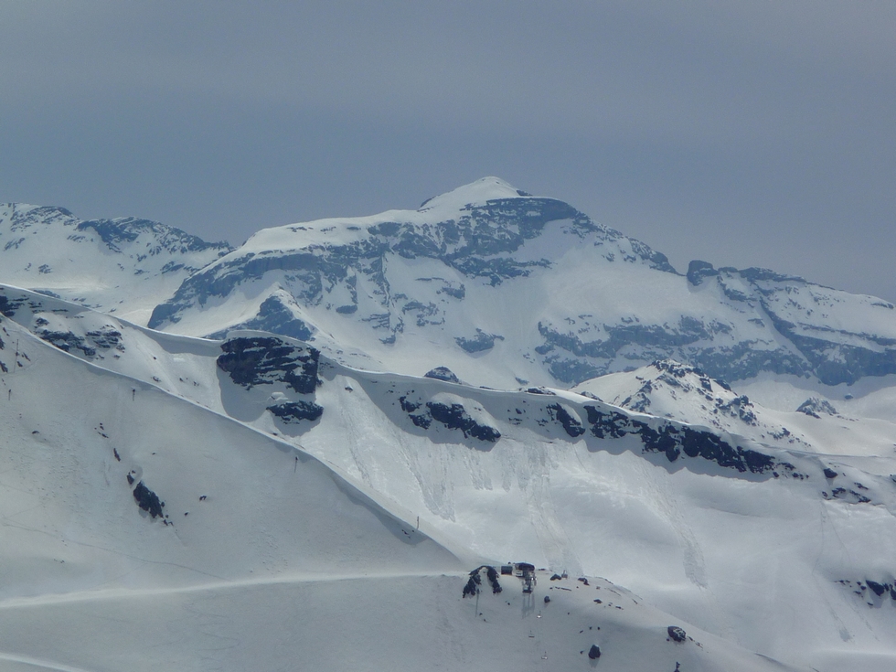 mont-perdu-zoom-sur-crete-traoues