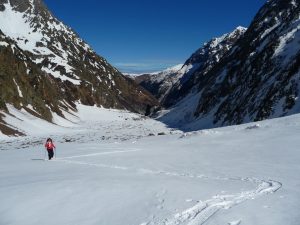 on-ne-dirait-pas-mais-ca-monte-trois-sorties-raquettes-de-la-semaine-2-vallon-de-la-pez