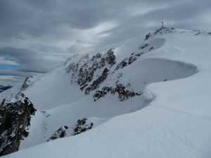 relais-sur-sommet-signal-bassia-par-tire-moureou