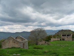 a-difference-toitures-les-murs-ont-en-general-bien-resiste-au-temps-bagueste