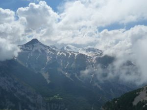 nuees-vers-cotiella-fenetre-meteo-a-punta-llerga