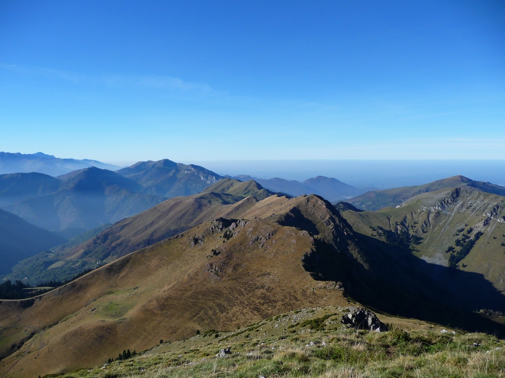 comme-mer-a-horizon-horizons-bleus-depuis-le-pic-areng